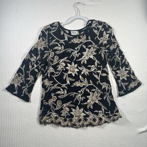 MAYGENE Vintage Women’s Small Rayon Floral 3/4 Sleeve Boho Blouse Black